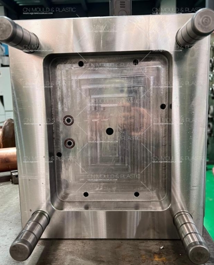 Mold_Manufacturing_Process.jpg